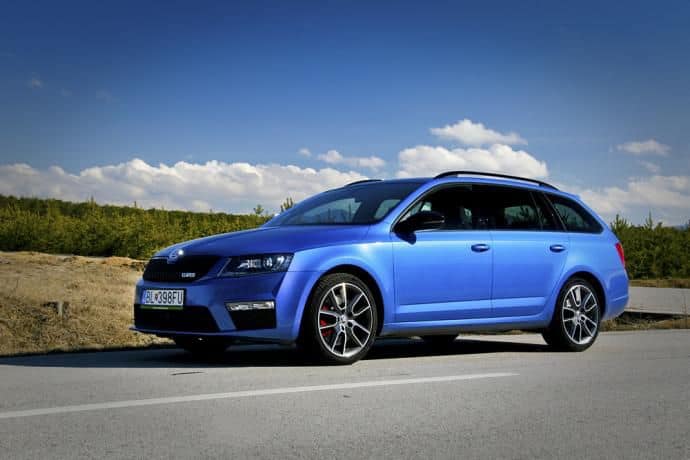 skoda-octavia-rs-2016-pictures.jpg
