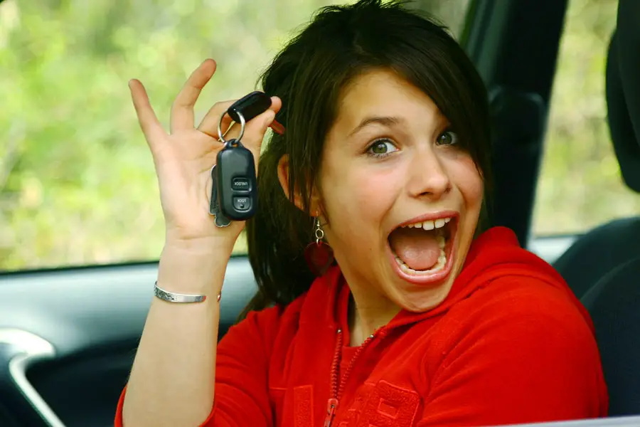 How to Choose Best First Car for Teenager