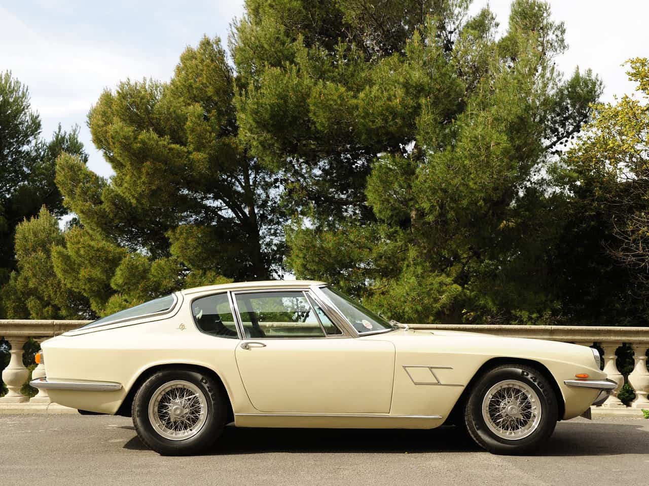 1967 Maserati Mistral 4000 Coupé | Pretty Motors