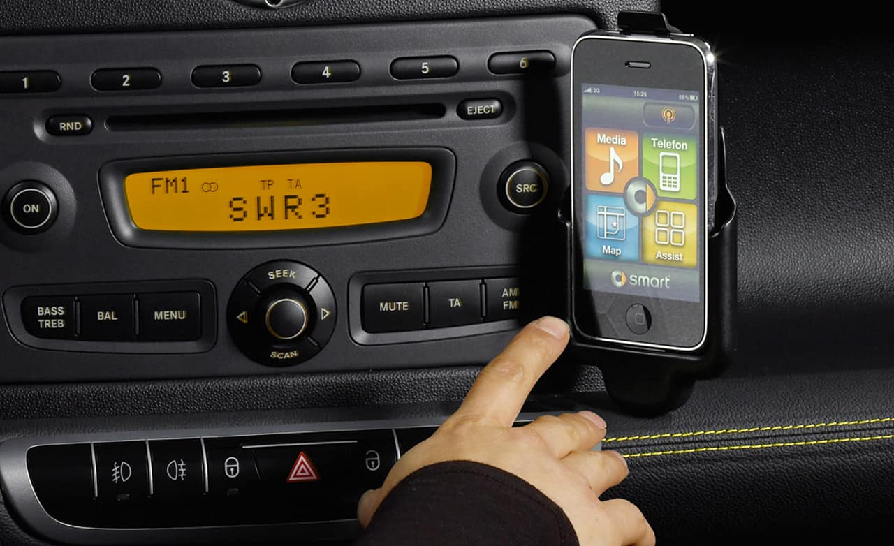 The 10 Best Car Apps for Smartphones