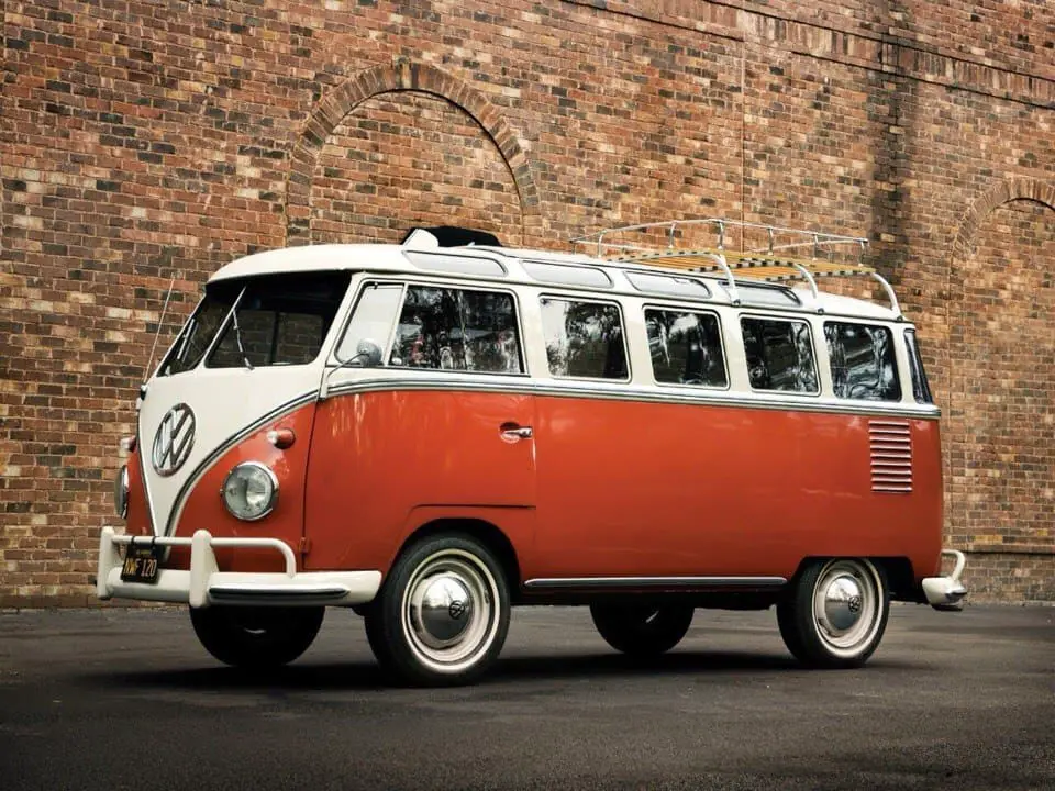 1958 Volkswagen T1 Deluxe Samba Bus