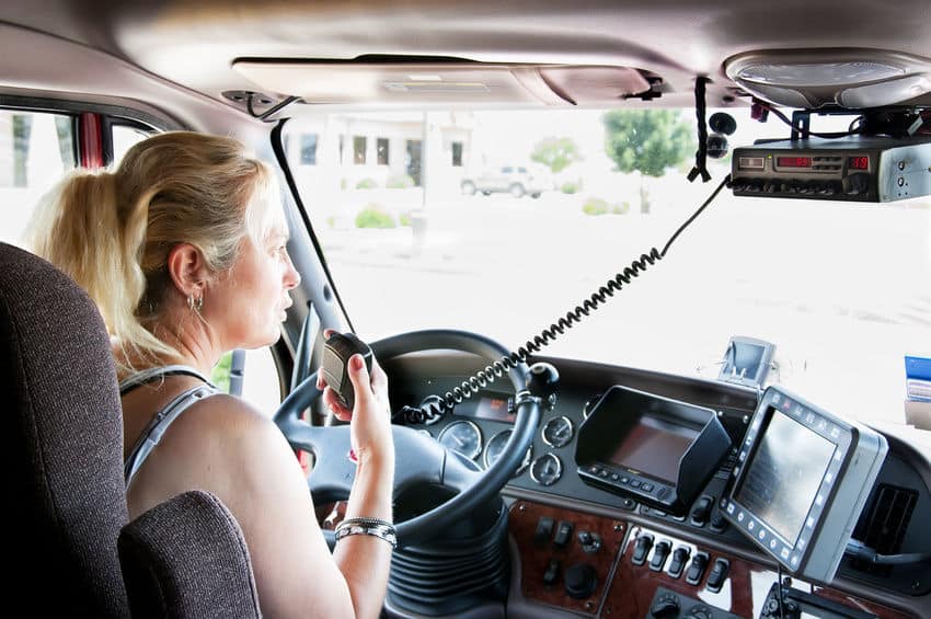 Best CB Radio for Truckers (Review and Buying Guide) in 2020