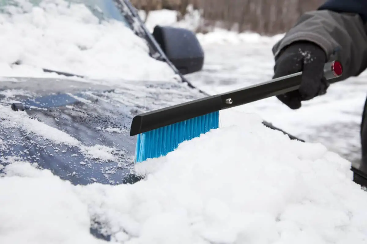 Best Car Snow Brush (Review and Buying Guide) in 2020