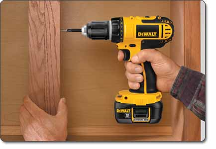 drill cordless use volt lithium dewalt compact ion kit driver inch wood drills charger tools power fasten finish hard projects