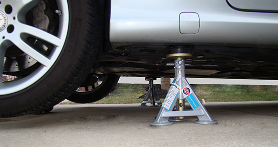 Best Jack Stands For Car Safety (Review) in 2020