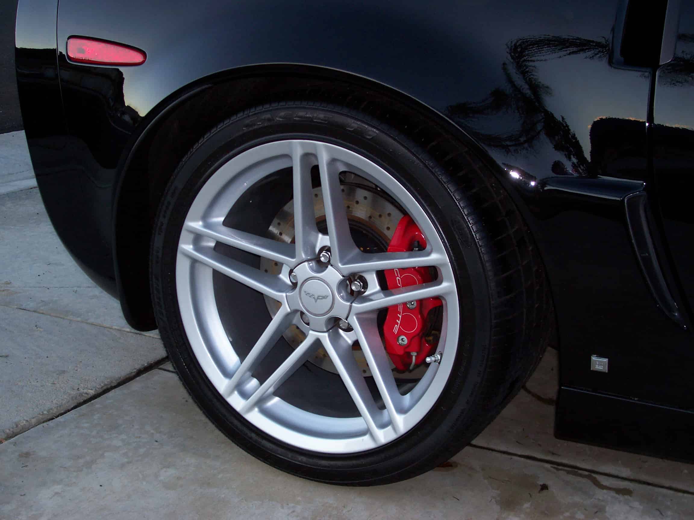 Best Tire Cleaner (Review and Buying Guide) in 2020